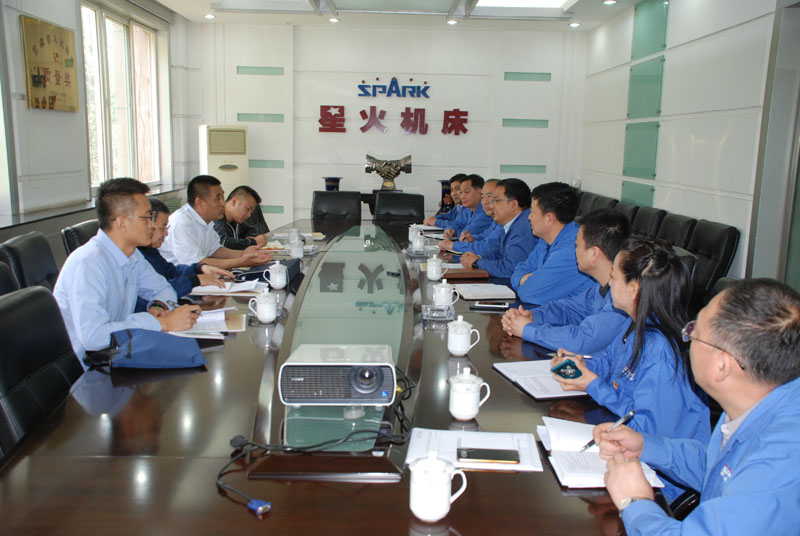 天水市委巡察組來星火機床公司檢查指導工作 天水市委巡察組來星火機床公司檢查指導工作