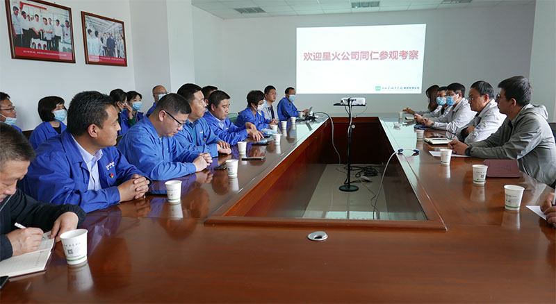 星火機床公司赴長城開關參觀學習 星火機床公司赴長城開關參觀學習