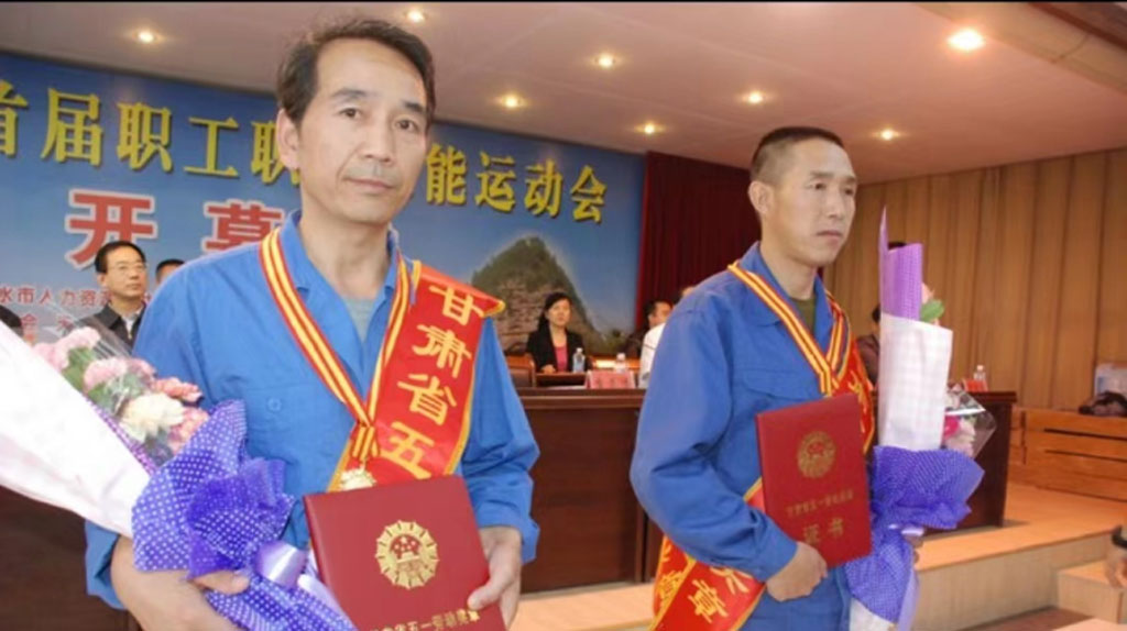 創新結碩果 磨礪出“工匠” 創新結碩果 磨礪出“工匠”