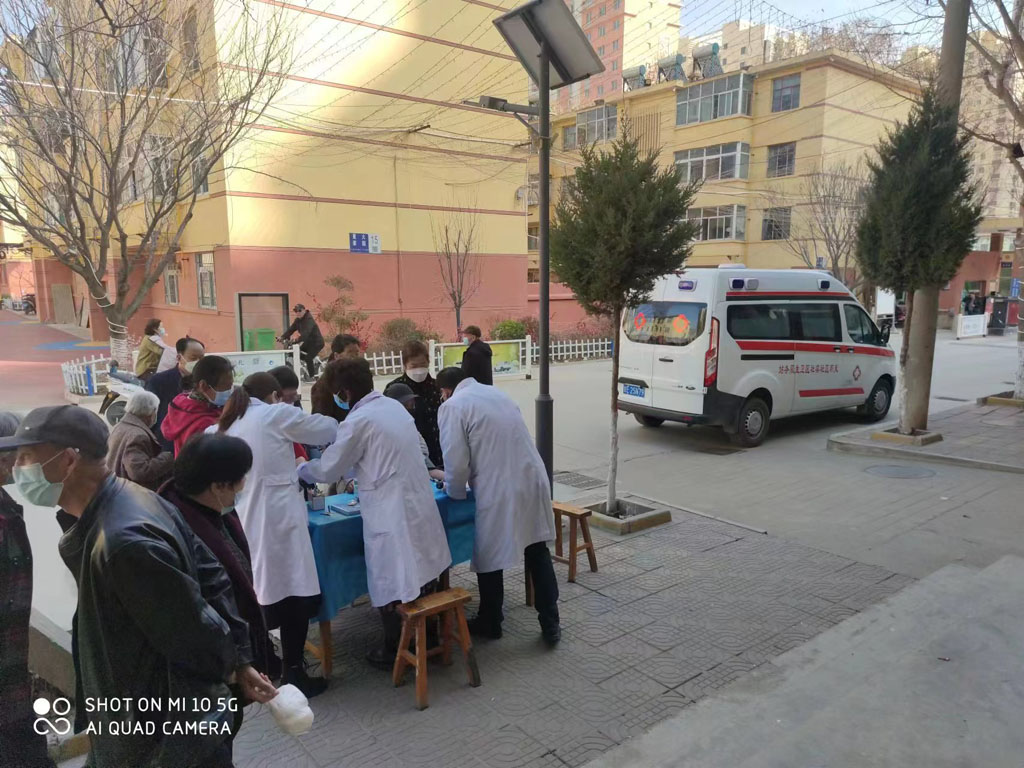 星火機床團員青年開展學雷鋒志愿服務活動 星火機床團員青年開展學雷鋒志愿服務活動