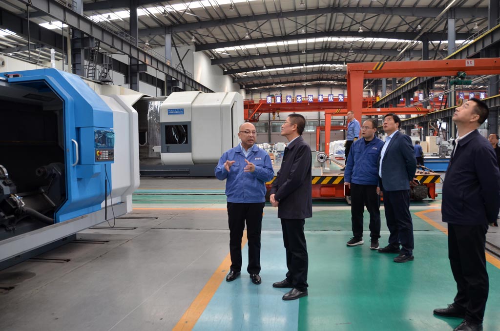 天水市科協領導來星火機床調研 天水市科協領導來星火機床調研